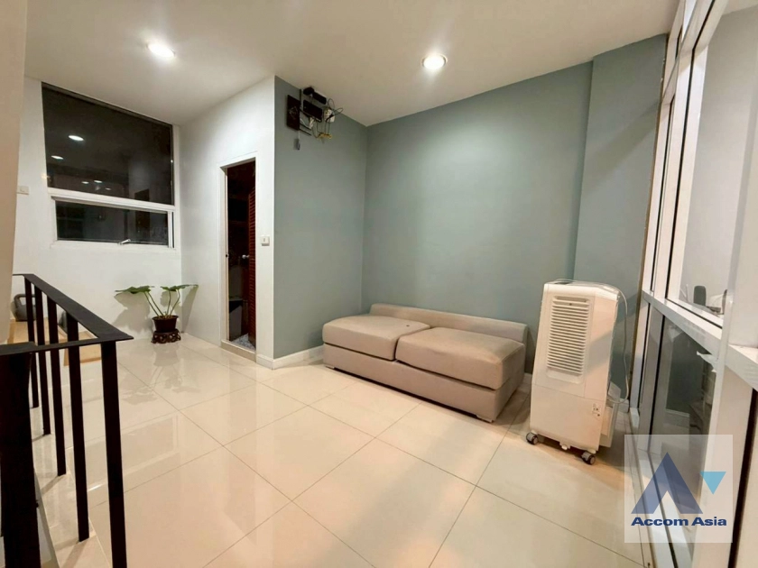 24  3 br Townhouse For Sale in Sukhumvit ,Bangkok BTS Phrom Phong - MRT Queen Sirikit National Convention Center AA44912