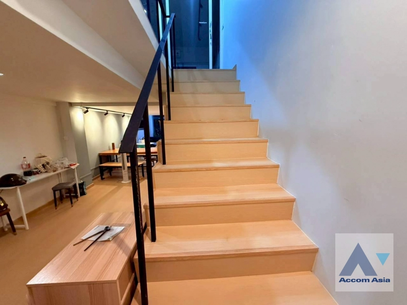 25  3 br Townhouse For Sale in Sukhumvit ,Bangkok BTS Phrom Phong - MRT Queen Sirikit National Convention Center AA44912