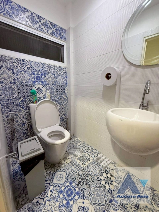 22  3 br Townhouse For Sale in Sukhumvit ,Bangkok BTS Phrom Phong - MRT Queen Sirikit National Convention Center AA44912