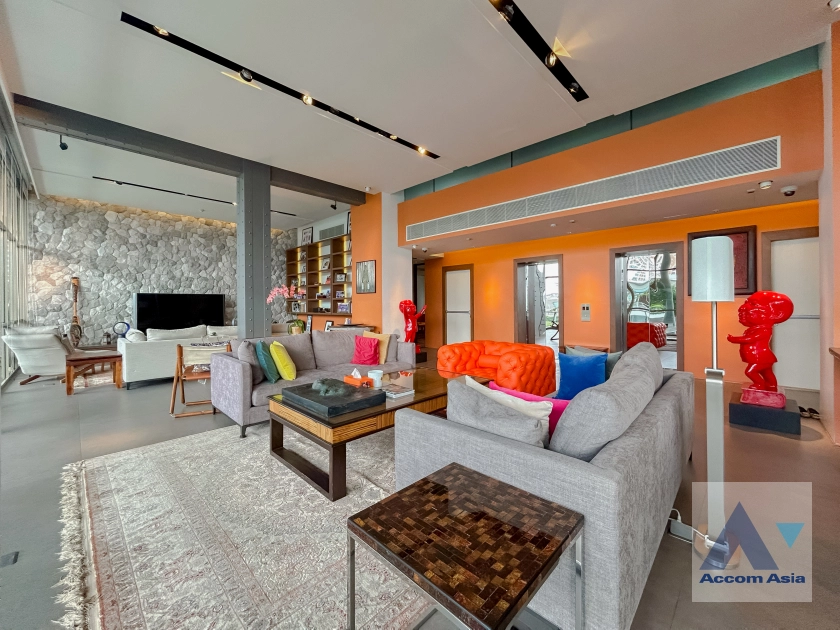 5  4 br Condominium For Sale in Sukhumvit ,Bangkok BTS Phra khanong at Ficus Lane AA44915