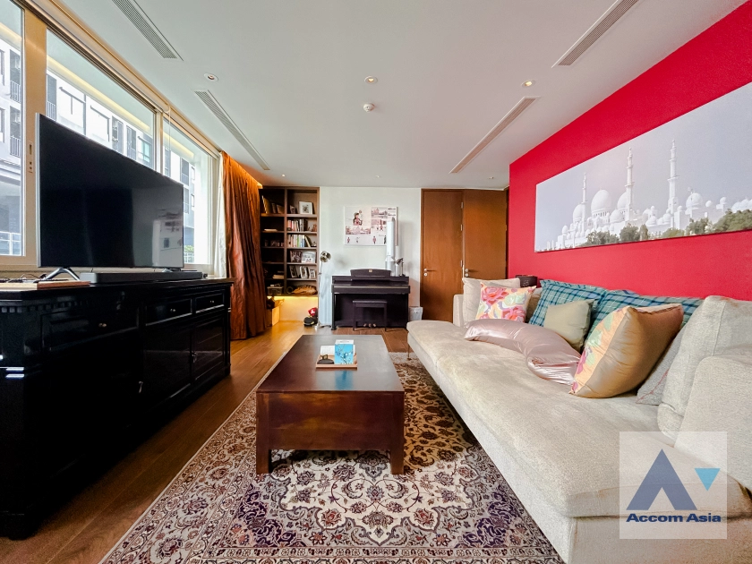 23  4 br Condominium For Sale in Sukhumvit ,Bangkok BTS Phra khanong at Ficus Lane AA44915
