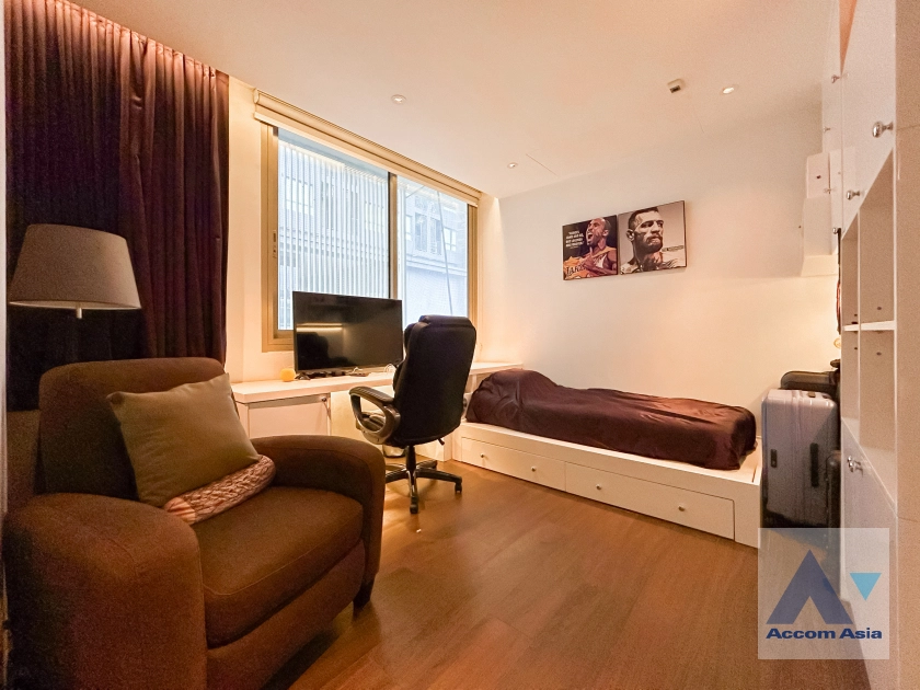 38  4 br Condominium For Sale in Sukhumvit ,Bangkok BTS Phra khanong at Ficus Lane AA44915