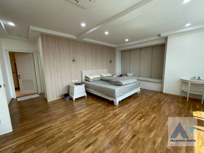 12  3 br Condominium For Sale in Sukhumvit ,Bangkok  at President Park Sukhumvit 24   AA44917