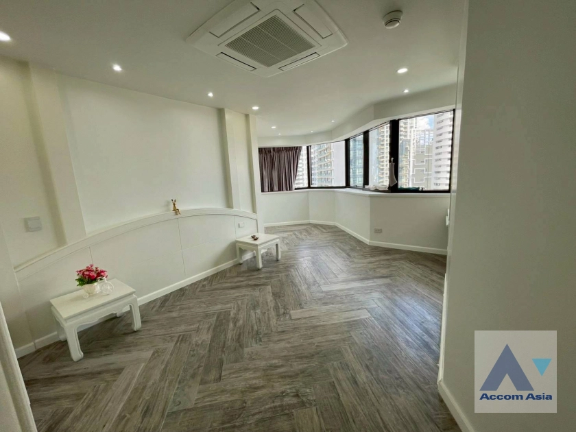 8  3 br Condominium for rent and sale in Sukhumvit ,Bangkok  at President Park Sukhumvit 24   AA44918