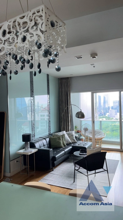 unit 3 Bedrooms  Condominium For Rent & Sale in Sukhumvit, Bangkok  near BTS Asok - MRT Sukhumvit (AA44920)