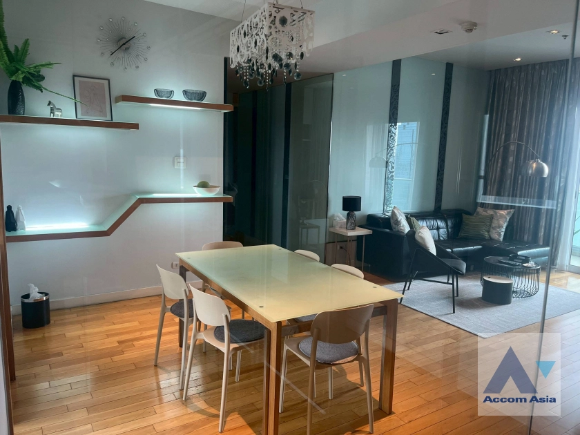 unit 3 Bedrooms  Condominium For Rent & Sale in Sukhumvit, Bangkok  near BTS Asok - MRT Sukhumvit (AA44920)