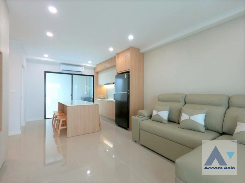  Q Prime Sukhumvit 77 Townhouse  2 Bedroom for Sale & Rent   in Sukhumvit Bangkok