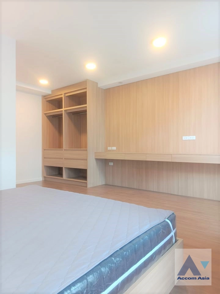 12  2 br Townhouse for rent and sale in Sukhumvit ,Bangkok  at Q Prime Sukhumvit 77 AA44930