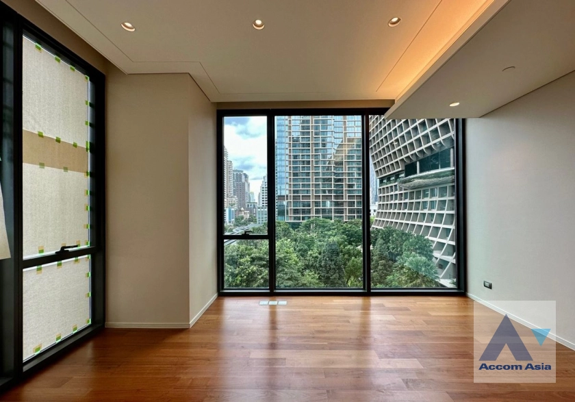 8  2 br Condominium For Sale in Ploenchit ,Bangkok BTS Chitlom at The Residences at Sindhorn Kempinski Hotel Bangkok AA44932