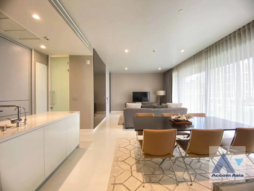 5  2 br Condominium For Sale in Sukhumvit ,Bangkok BTS Phrom Phong at Vittorio Sukhumvit 39 AA44949