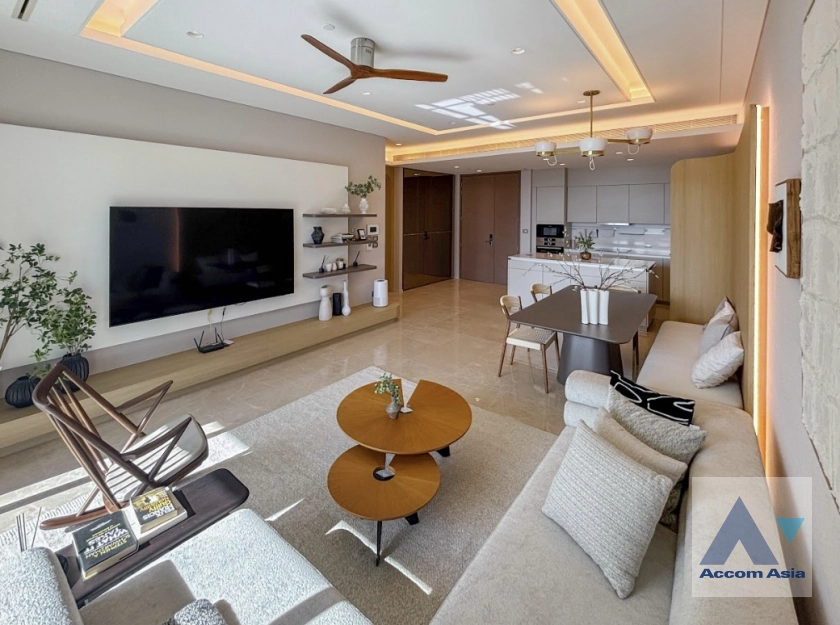 7  2 br Condominium For Sale in Ploenchit ,Bangkok BTS Chitlom at The Residences at Sindhorn Kempinski Hotel Bangkok AA44950