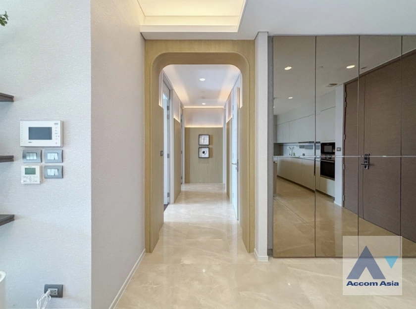 10  2 br Condominium For Sale in Ploenchit ,Bangkok BTS Chitlom at The Residences at Sindhorn Kempinski Hotel Bangkok AA44950