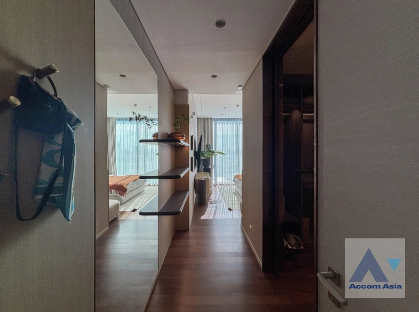 15  2 br Condominium For Sale in Ploenchit ,Bangkok BTS Chitlom at The Residences at Sindhorn Kempinski Hotel Bangkok AA44950