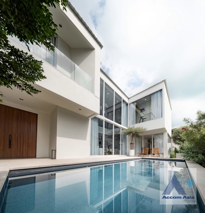 unitPrivate Swimming Pool, Double High Ceiling |  3 Bedrooms  House For Rent & Sale in Lat Phrao, Bangkok  (AA44953)