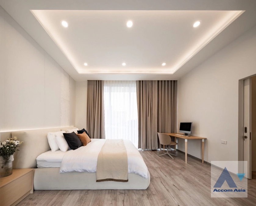 6  3 br House for rent and sale in Lat Phrao ,Bangkok  AA44953