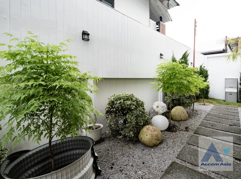 31  3 br House for rent and sale in Lat Phrao ,Bangkok  AA44953