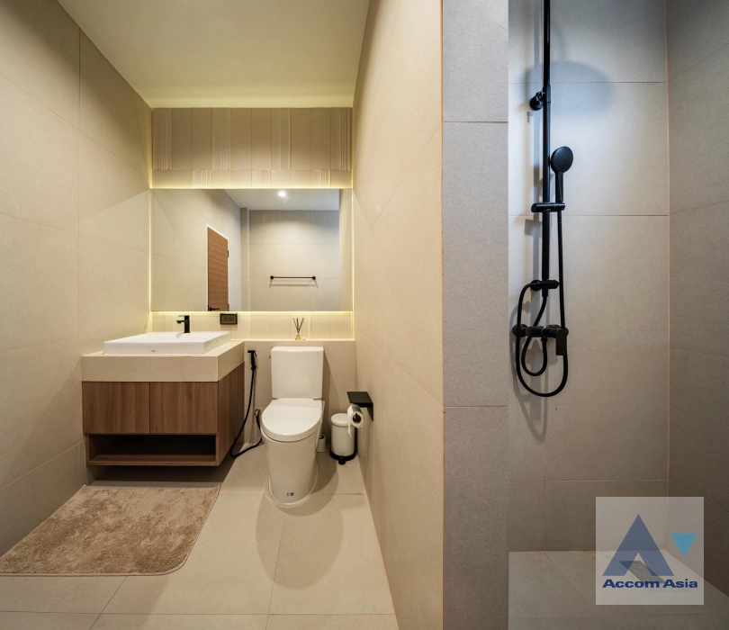 29  3 br House for rent and sale in Lat Phrao ,Bangkok  AA44953