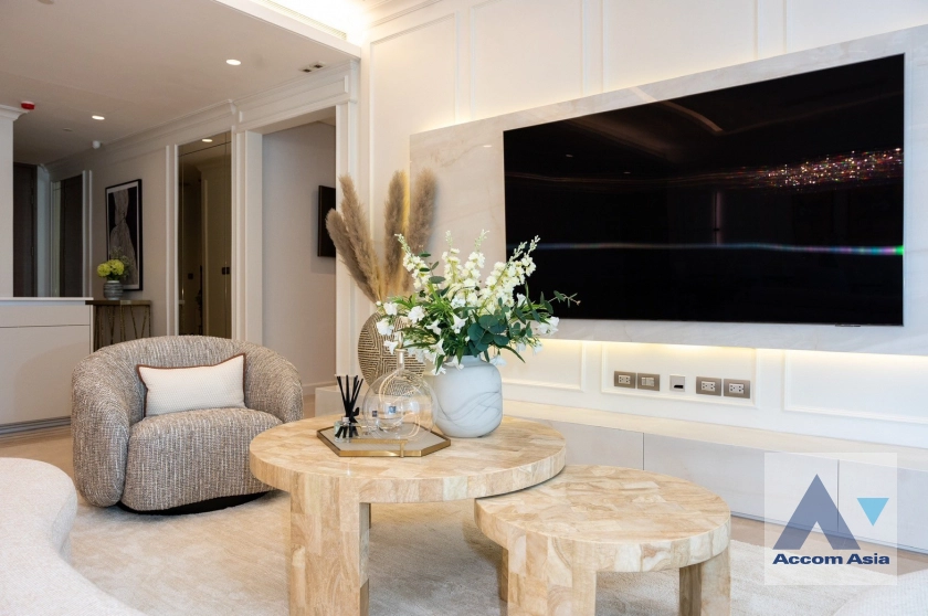 5  3 br Condominium For Sale in Ploenchit ,Bangkok BTS Chitlom at The Residences at Sindhorn Kempinski Hotel Bangkok AA44954