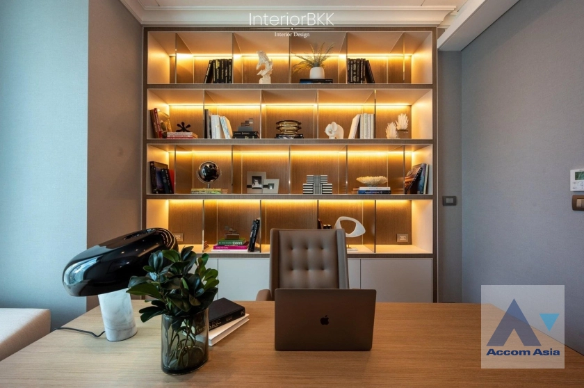 11  3 br Condominium For Sale in Ploenchit ,Bangkok BTS Chitlom at The Residences at Sindhorn Kempinski Hotel Bangkok AA44954