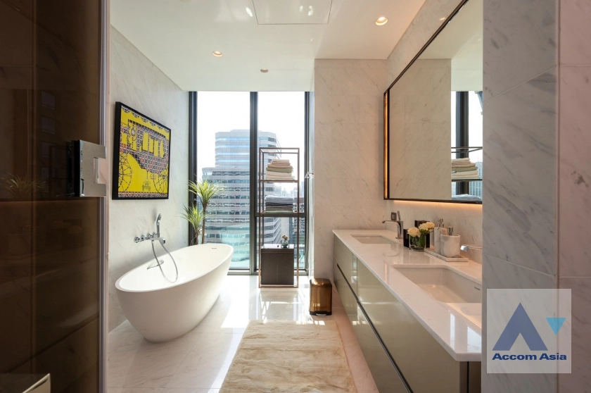 17  3 br Condominium For Sale in Ploenchit ,Bangkok BTS Chitlom at The Residences at Sindhorn Kempinski Hotel Bangkok AA44954