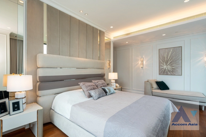 15  3 br Condominium For Sale in Ploenchit ,Bangkok BTS Chitlom at The Residences at Sindhorn Kempinski Hotel Bangkok AA44954