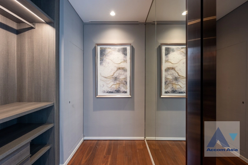 19  3 br Condominium For Sale in Ploenchit ,Bangkok BTS Chitlom at The Residences at Sindhorn Kempinski Hotel Bangkok AA44954