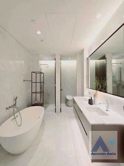 10  2 br Condominium For Rent in Ploenchit ,Bangkok BTS Chitlom at The Residences at Sindhorn Kempinski Hotel Bangkok AA44962