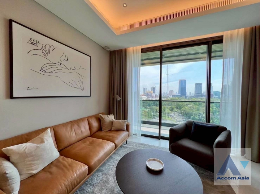 unit 2 Bedrooms  Condominium For Rent in Ploenchit, Bangkok  near BTS Ploenchit (AA44964)