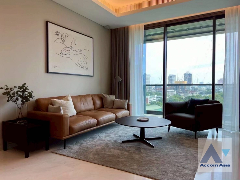 unit 2 Bedrooms  Condominium For Rent in Ploenchit, Bangkok  near BTS Ploenchit (AA44964)