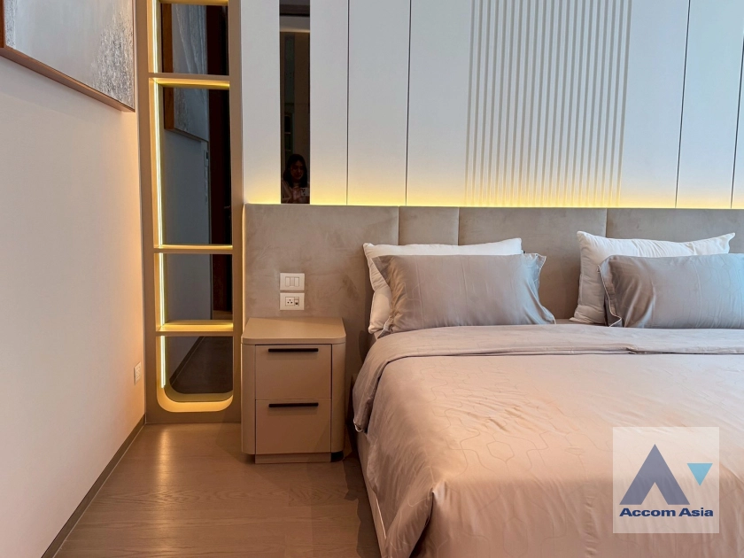 18  1 br Condominium for rent and sale in Ploenchit ,Bangkok BTS Chitlom at Scope Langsuan AA44965