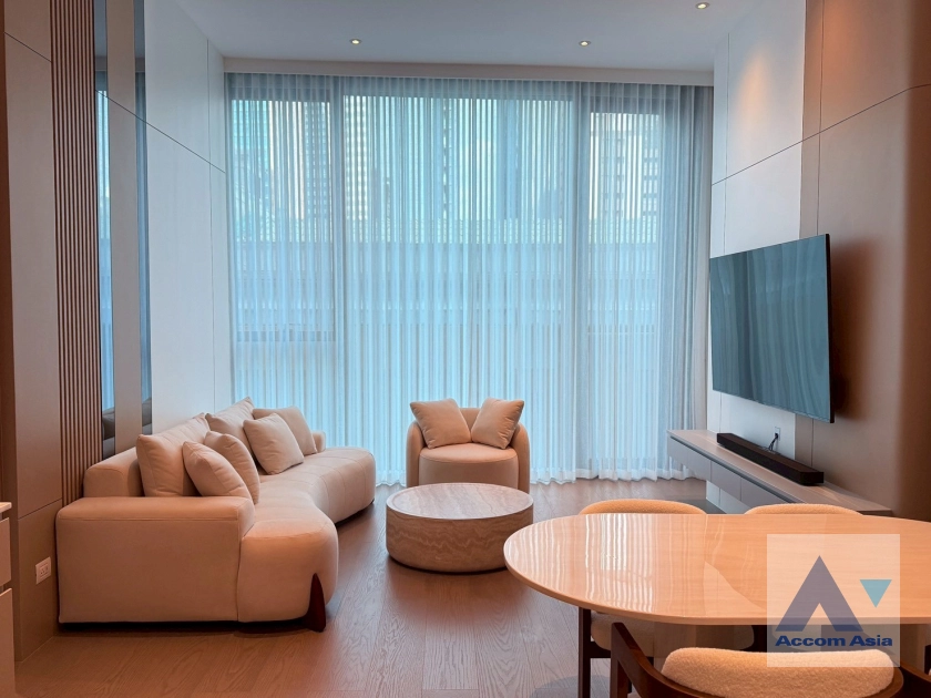  2  1 br Condominium for rent and sale in Ploenchit ,Bangkok BTS Chitlom at Scope Langsuan AA44965