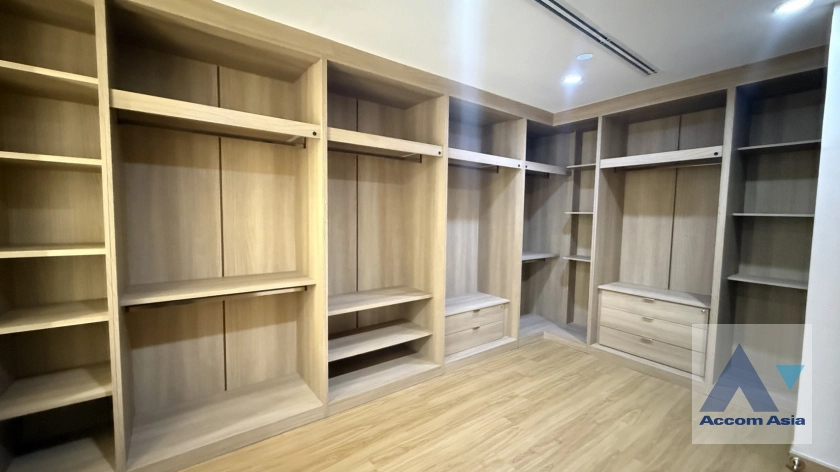 24  4 br House For Rent in Sukhumvit ,Bangkok BTS Phra khanong at Baan Sansiri Sukhumvit 67 AA44968