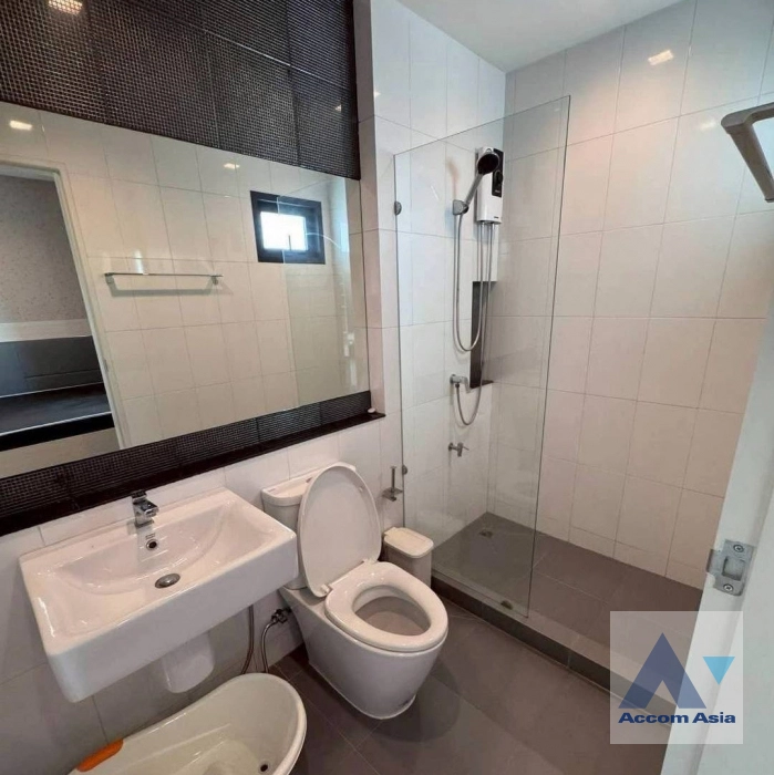 17  3 br House For Rent in Pattanakarn ,Bangkok  at EIGEN RAMA 9 AA44969