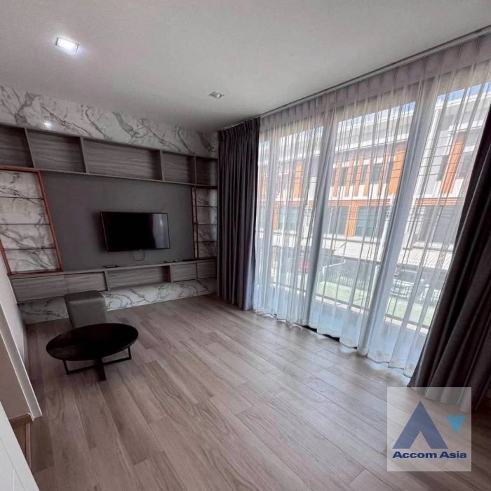 10  3 br House For Rent in Pattanakarn ,Bangkok  at EIGEN RAMA 9 AA44969