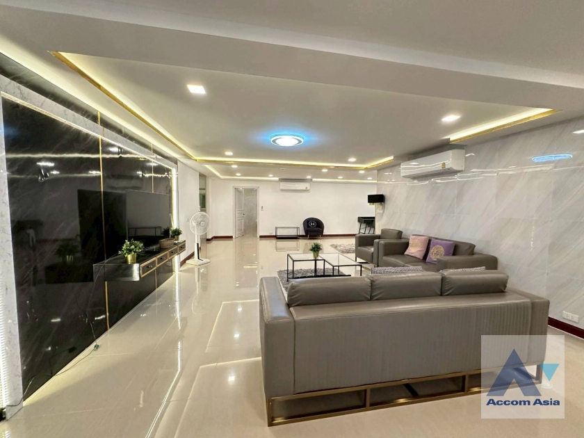  1  3 br Condominium for rent and sale in Sukhumvit ,Bangkok  at President Park Sukhumvit 24   AA44983