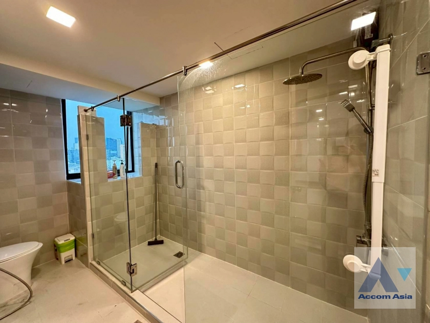 11  3 br Condominium for rent and sale in Sukhumvit ,Bangkok  at President Park Sukhumvit 24   AA44983