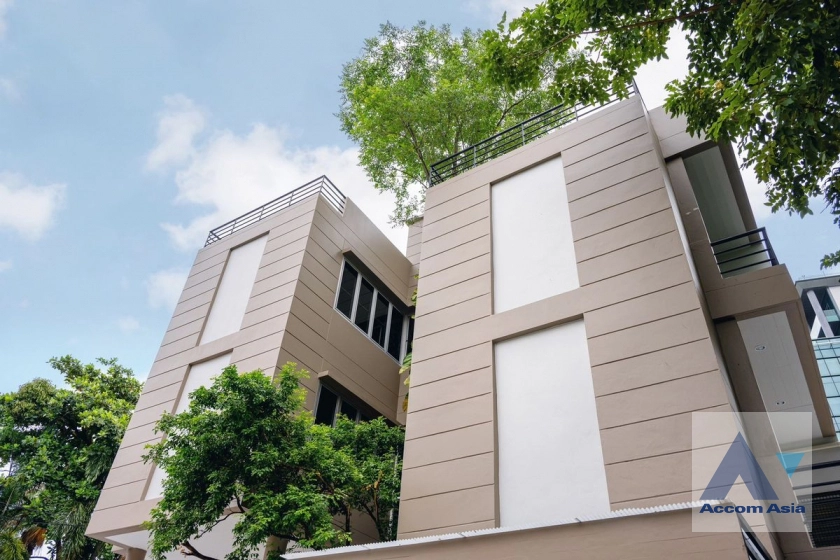 52  5 br House For Sale in Phaholyothin ,Bangkok BTS Mo-Chit AA44989