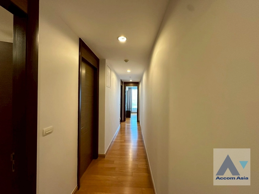 13  3 br Apartment For Rent in Sukhumvit ,Bangkok BTS Thong Lo at The Modern dwelling AA44991