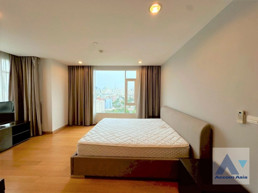 15  3 br Apartment For Rent in Sukhumvit ,Bangkok BTS Thong Lo at The Modern dwelling AA44991