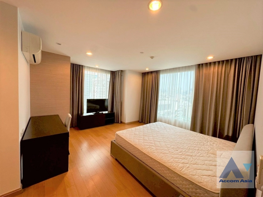 14  3 br Apartment For Rent in Sukhumvit ,Bangkok BTS Thong Lo at The Modern dwelling AA44991