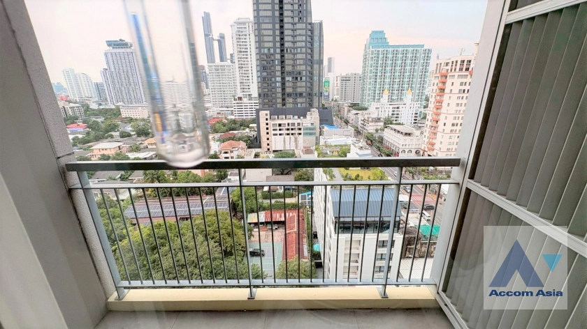 32  3 br Apartment For Rent in Sukhumvit ,Bangkok BTS Thong Lo at The Modern dwelling AA44993