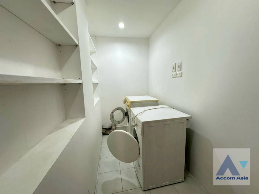 29  3 br Condominium For Rent in Sukhumvit ,Bangkok BTS Phrom Phong at Grand Ville House 1 AA44994
