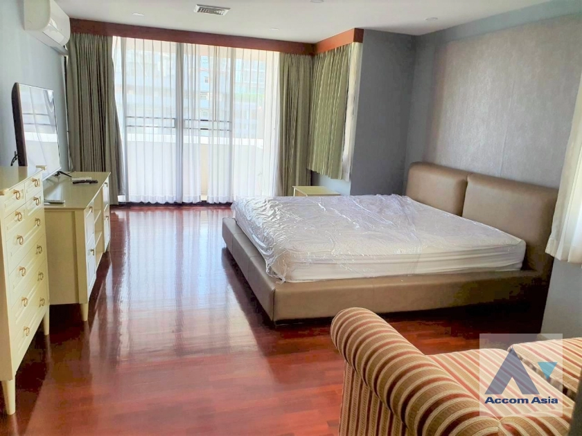 12  2 br Condominium for rent and sale in Sukhumvit ,Bangkok BTS Nana at Newton Tower AA44995