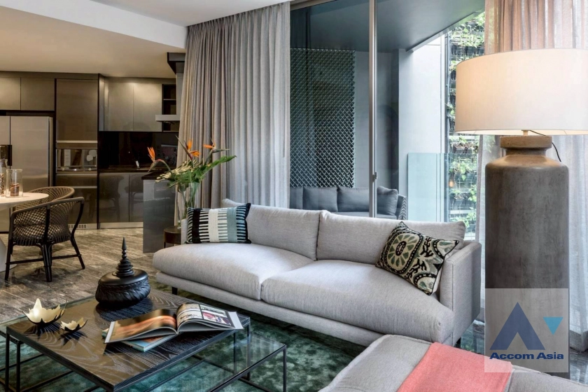 unit 3 Bedrooms  Condominium For Rent & Sale in Sukhumvit, Bangkok  near BTS Phrom Phong (AA45007)