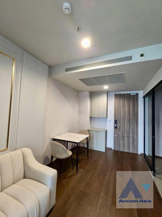 unit 1 Bedroom  Condominium For Rent & Sale in Sukhumvit, Bangkok  near BTS Thong Lo (AA45008)