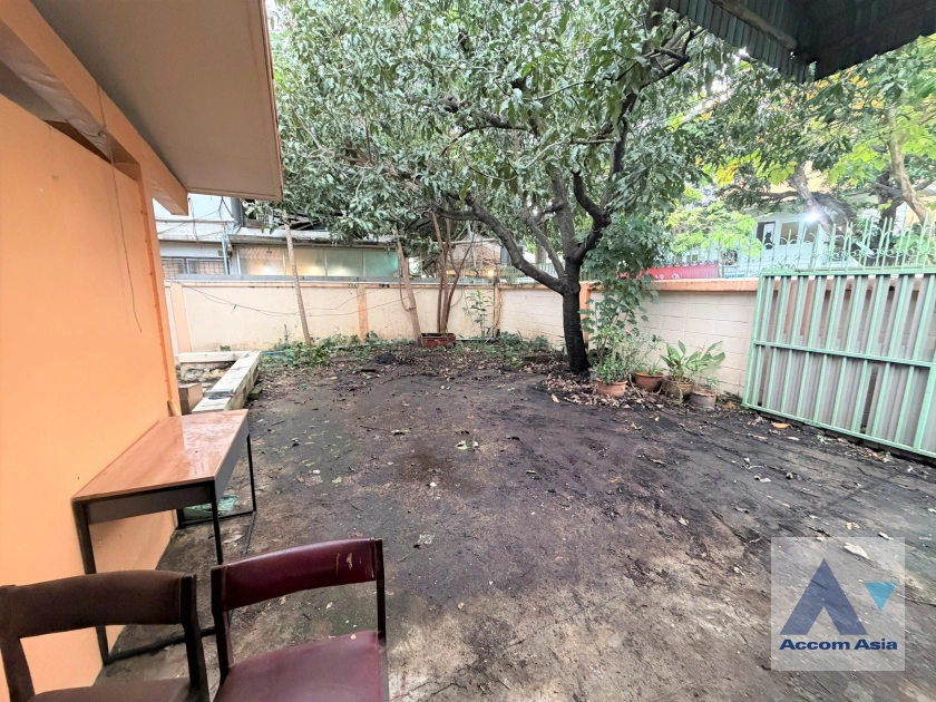 10  6 br House For Rent in Sathorn ,Bangkok BTS Saint Louis AA45010