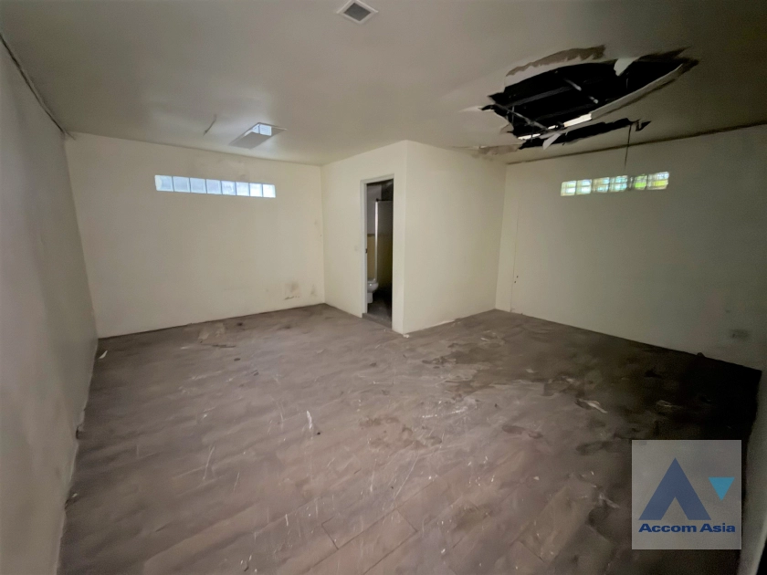 6  6 br House For Rent in Sathorn ,Bangkok BTS Saint Louis AA45010