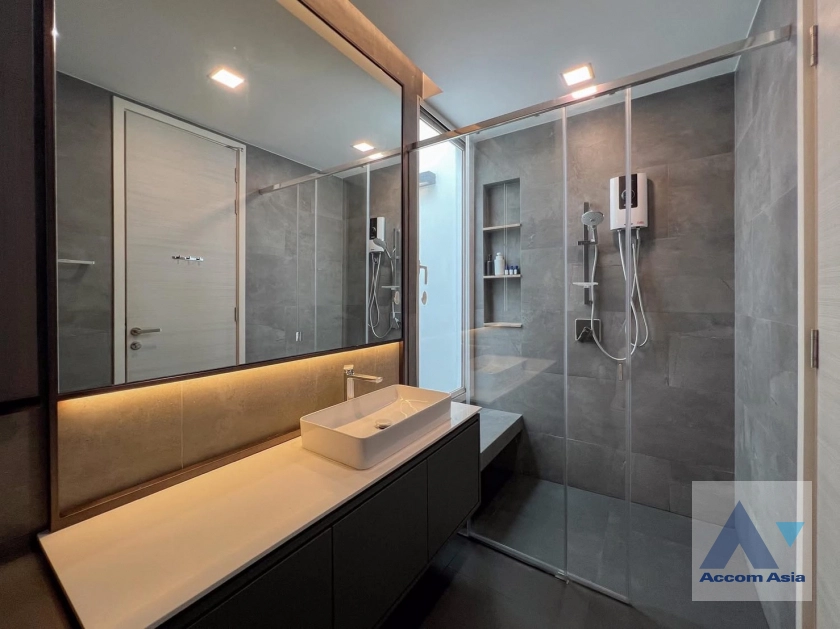 15  4 br Townhouse For Sale in Bang Na ,Bangkok  at Vive Bangna km.7 AA45011