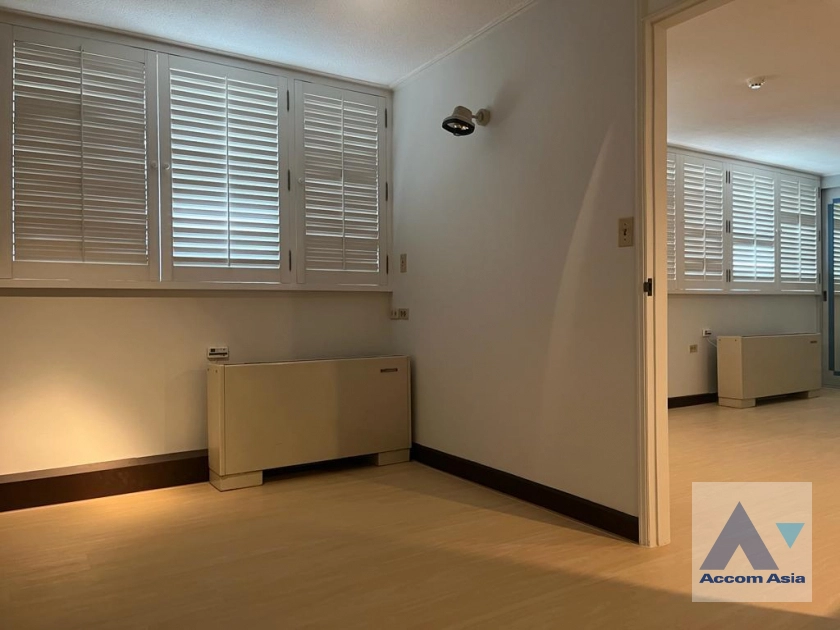 7  3 br Condominium For Sale in Sukhumvit ,Bangkok BTS Ekkamai at Tai Ping Tower AA45012