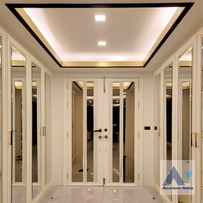 8  3 br Condominium for rent and sale in Sukhumvit ,Bangkok  at President Park Sukhumvit 24   AA45013